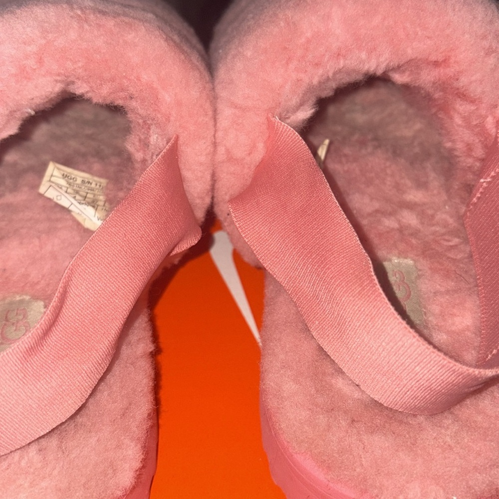 UGG Super Fluff Women's Pink/ Coral Slipper- Size 6 SLINGBACK SLIP ON - Picture 7 of 11